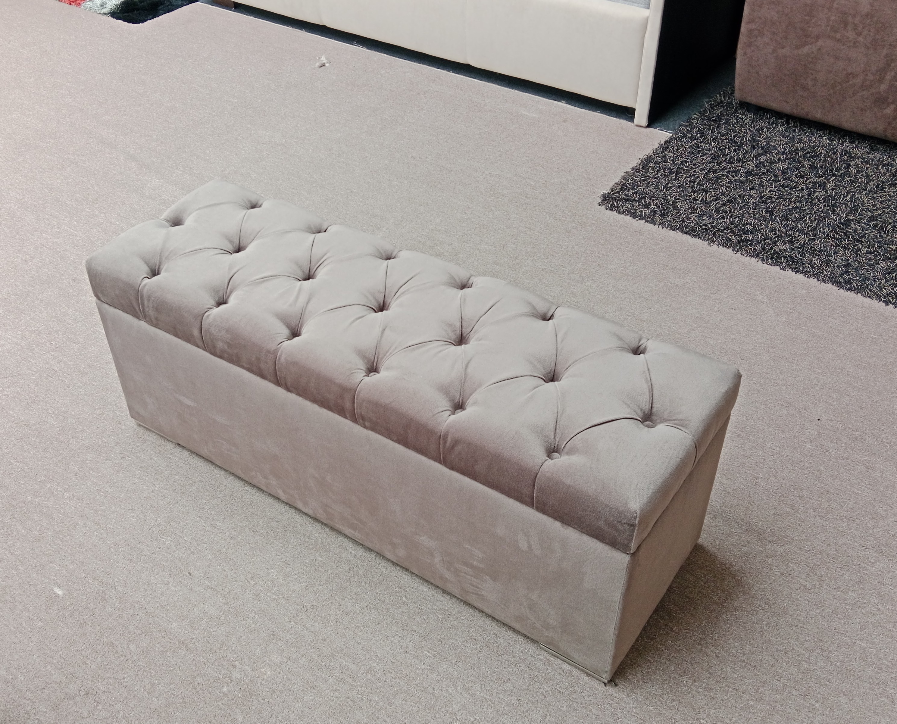 System tároló láda, 120x45x40 cm, gombozott
