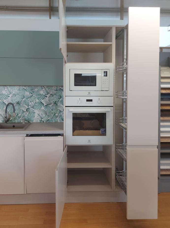 Firenze konyhabútor - 335x219 cm, Evo gloss matt Mint zöld / festett kasmír szín, világos beton munkalap