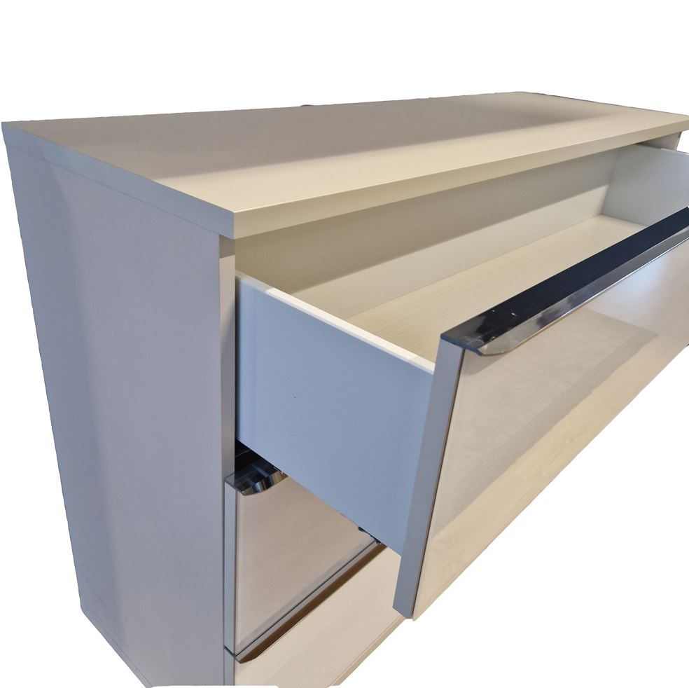 Rubin 3 fiókos komód, Üvegezett fronttal, teljesen kihúzható fiók vasalattal, Homok dekor / Mandula üveg / Króm fogantyú, 120x80x40 cm "k"