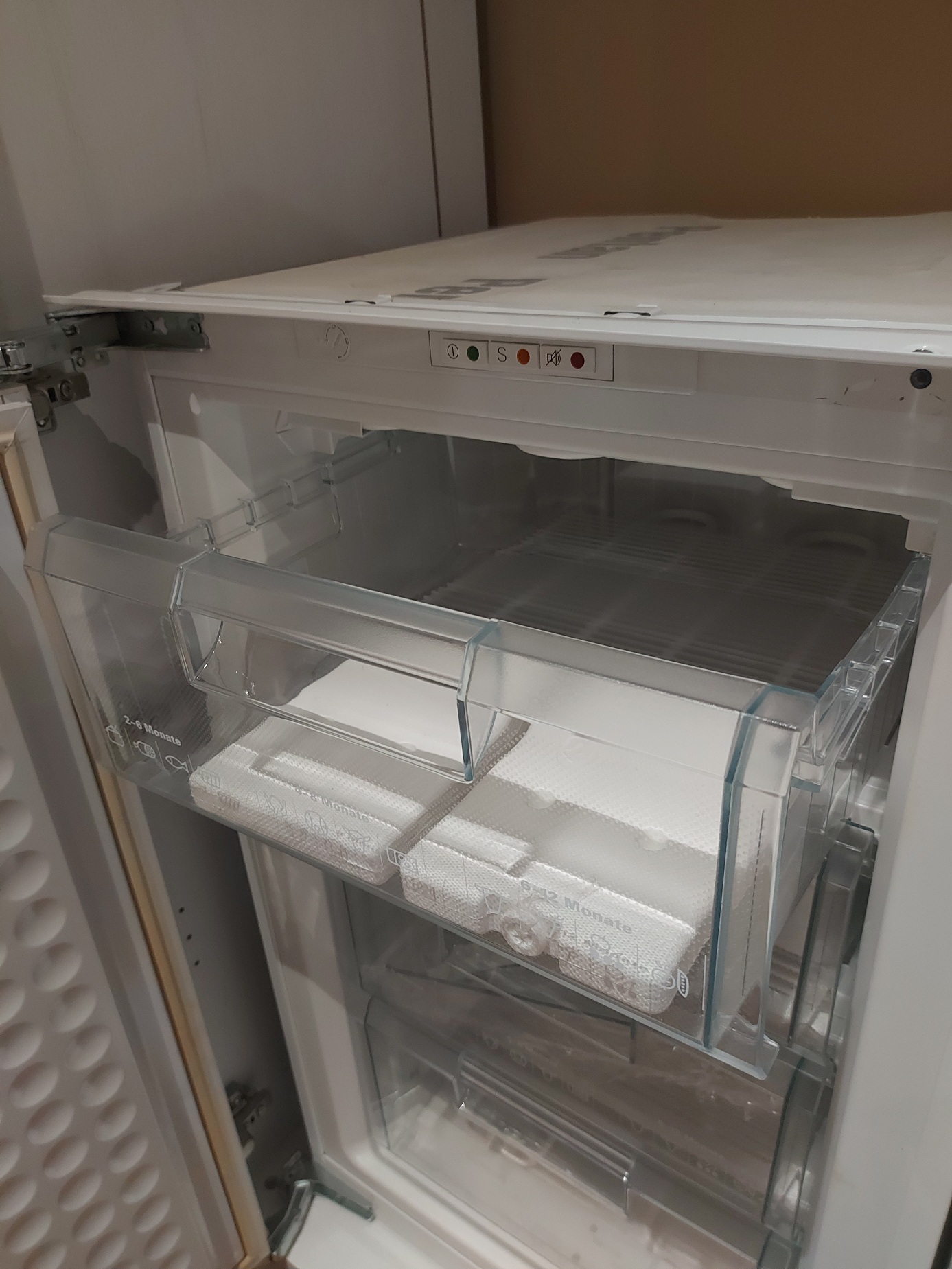 Siemens SIE GI12B440 beépíthető fagyasztószekrény