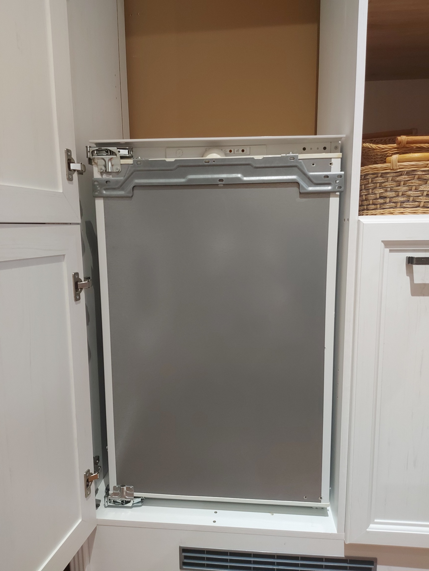 Siemens SIE GI12B440 beépíthető fagyasztószekrény