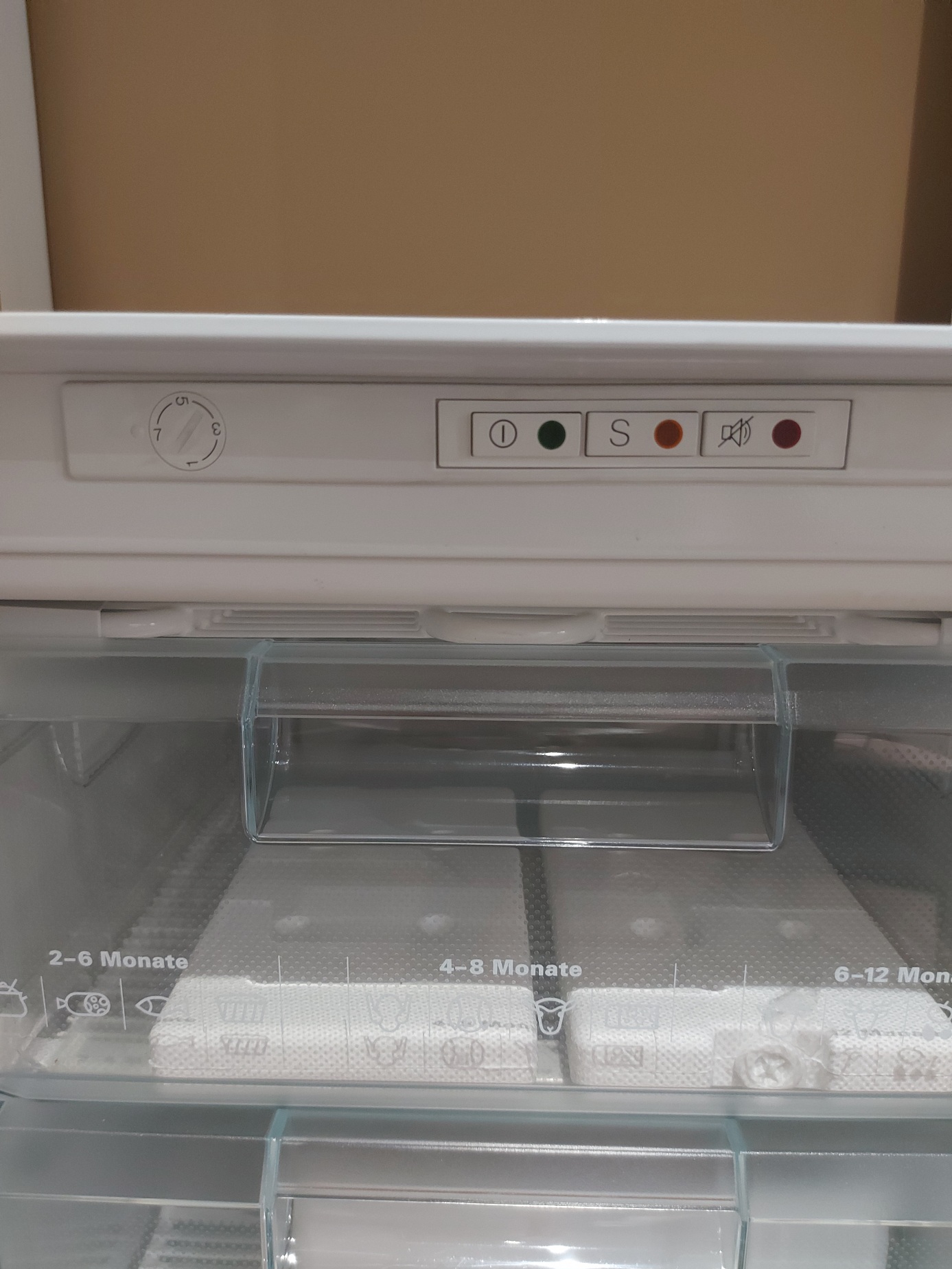 Siemens SIE GI12B440 beépíthető fagyasztószekrény