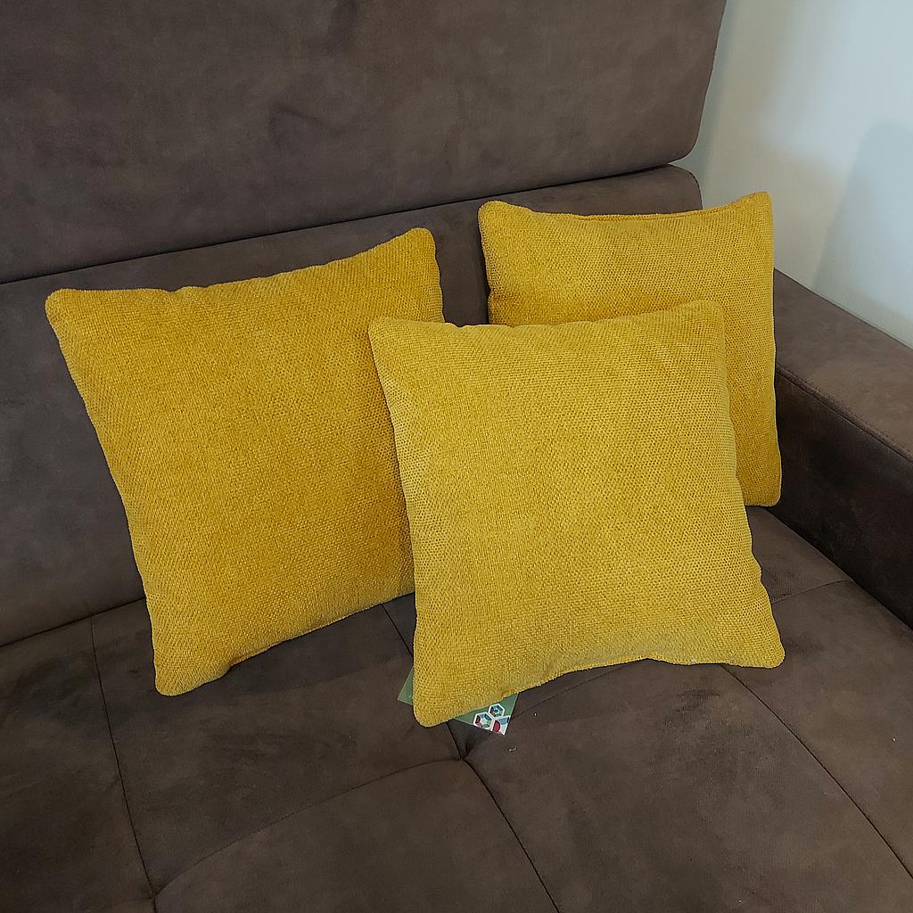 VARIA párna szett 3 db 40x40 cm - Szövet: Brooklyn Mostaza, Tűzés: 2203