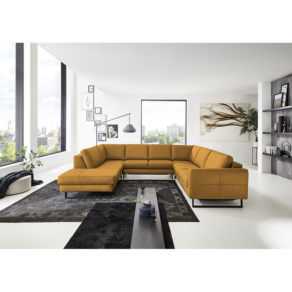 Cassey U alakú ülőgarnitúra, 322x225x247 cm, Saddle zimt (D) szövettel, fekete fém lábbal, motoros relax funkcióval, vendégággyal, tárolóval, 2 db fejtámlával "k"